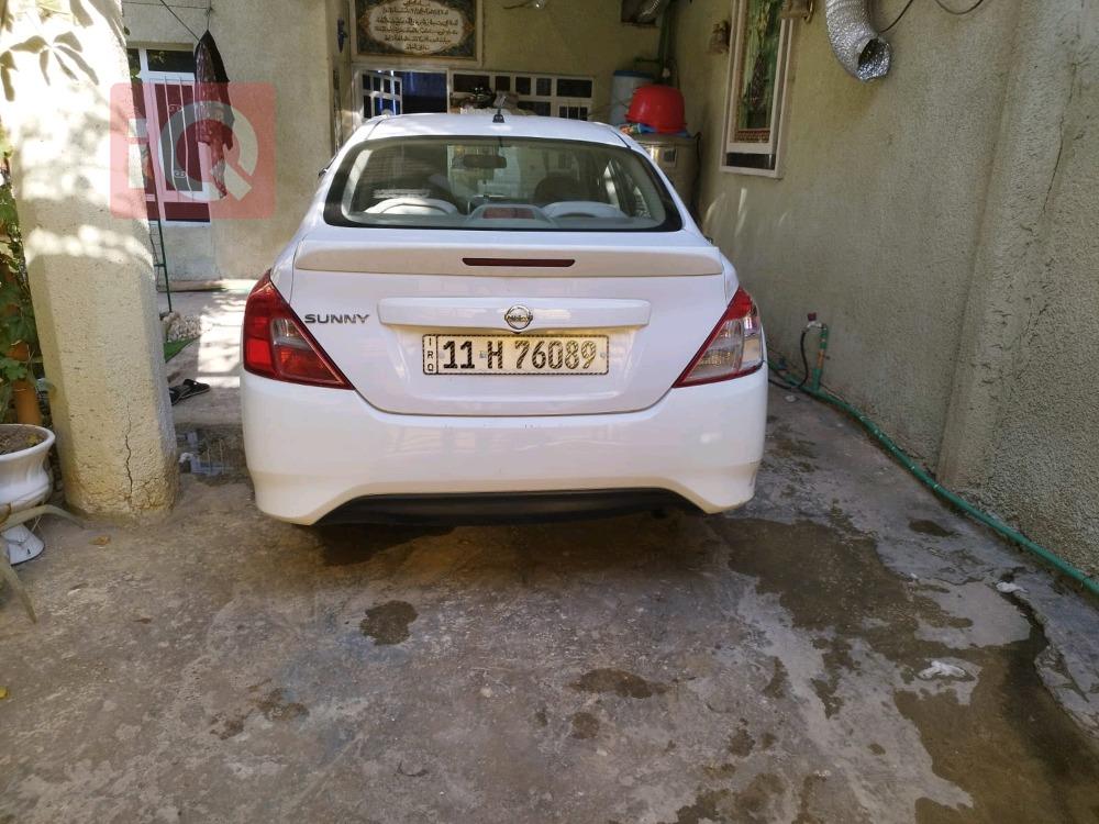 Nissan Sunny